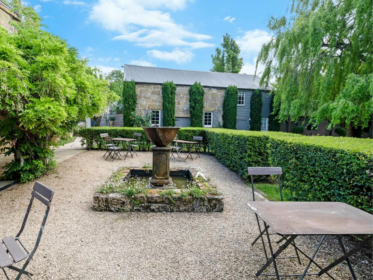 The Red Feather Inn Launceston Ngoại thất bức ảnh