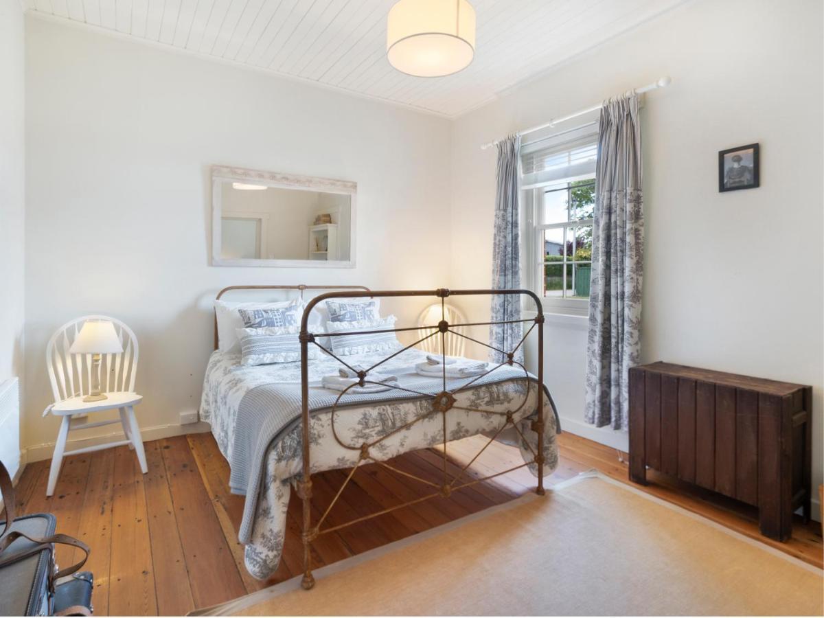 The Red Feather Inn Launceston Ngoại thất bức ảnh